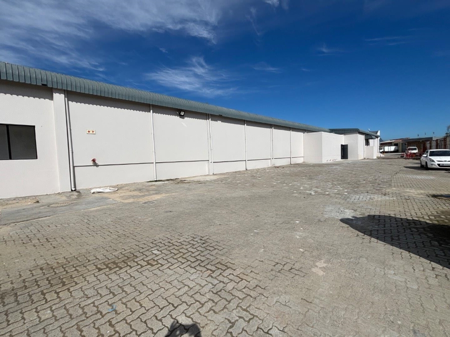 To Let commercial Property for Rent in Montague Gardens Western Cape
